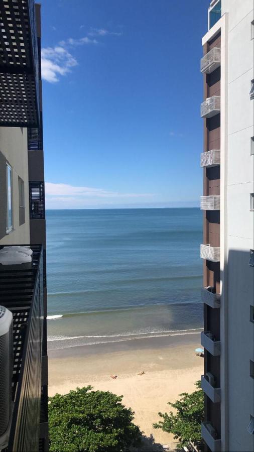Apto Pe Na Areia - Centro De Balneário Camboriú Kültér fotó